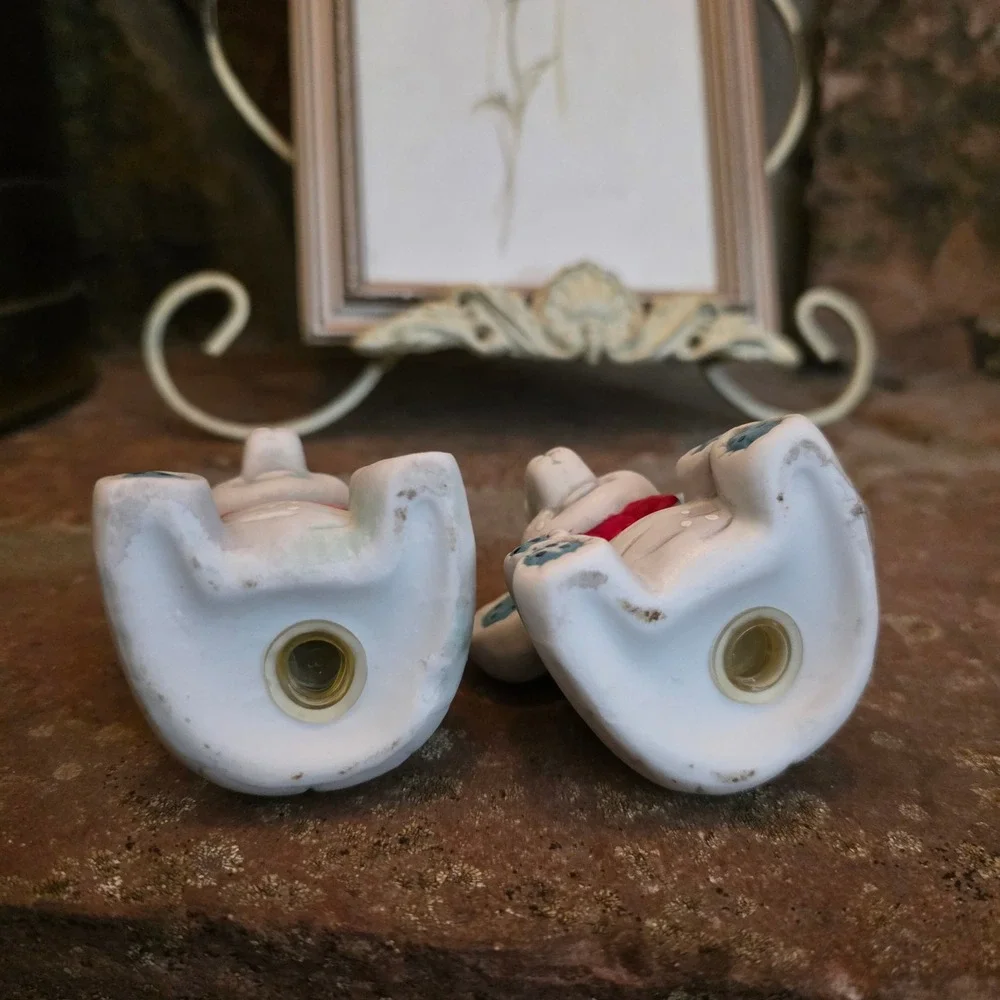 Vintage Elephant Salt and Pepper Shakers Ceramic Grandmacore quilt cottagecore